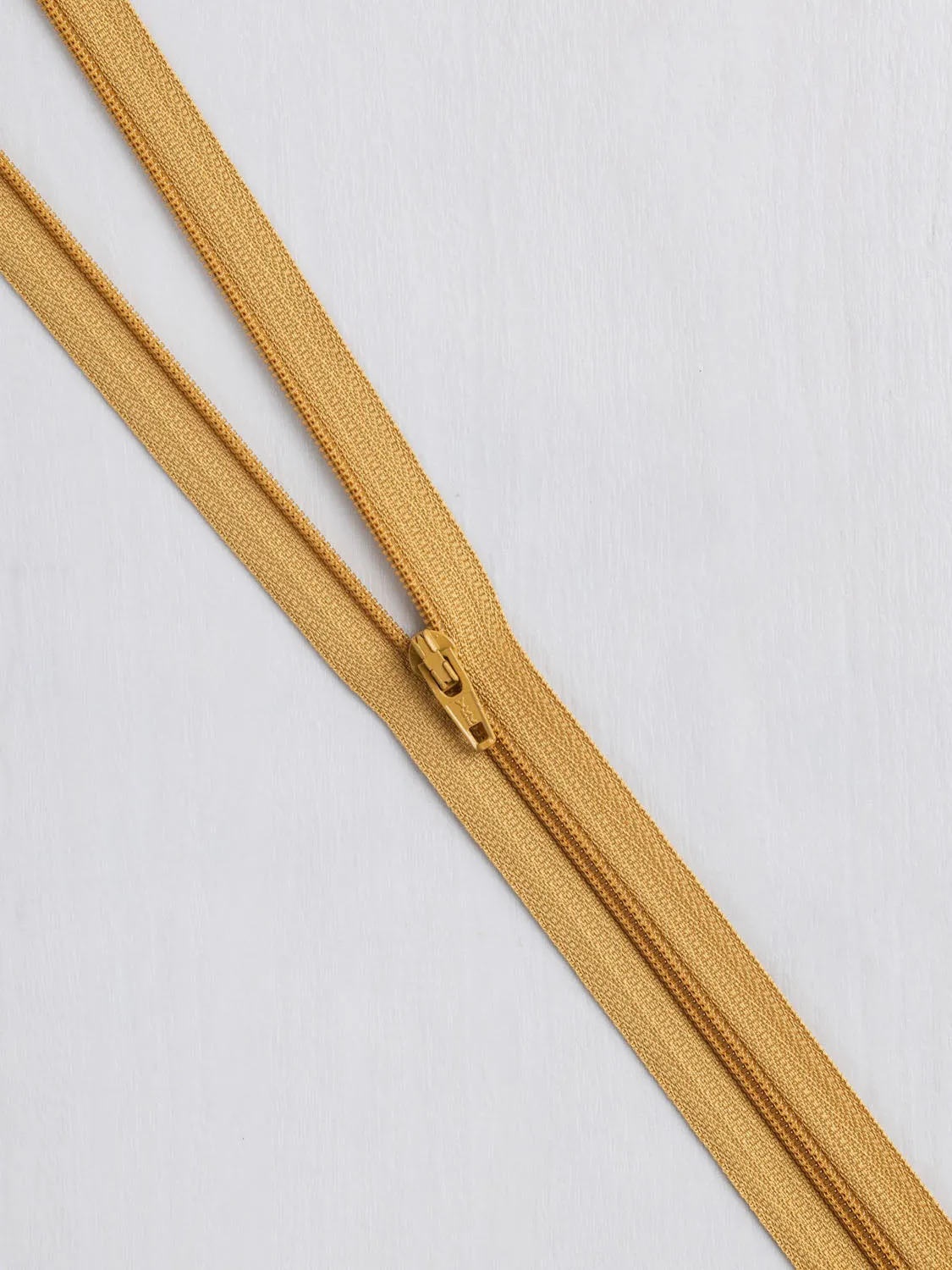 22" Recycled Nylon Zipper - 15 Colours