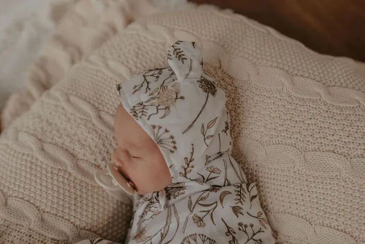 Bamboo Bonnets - Neutral Petals