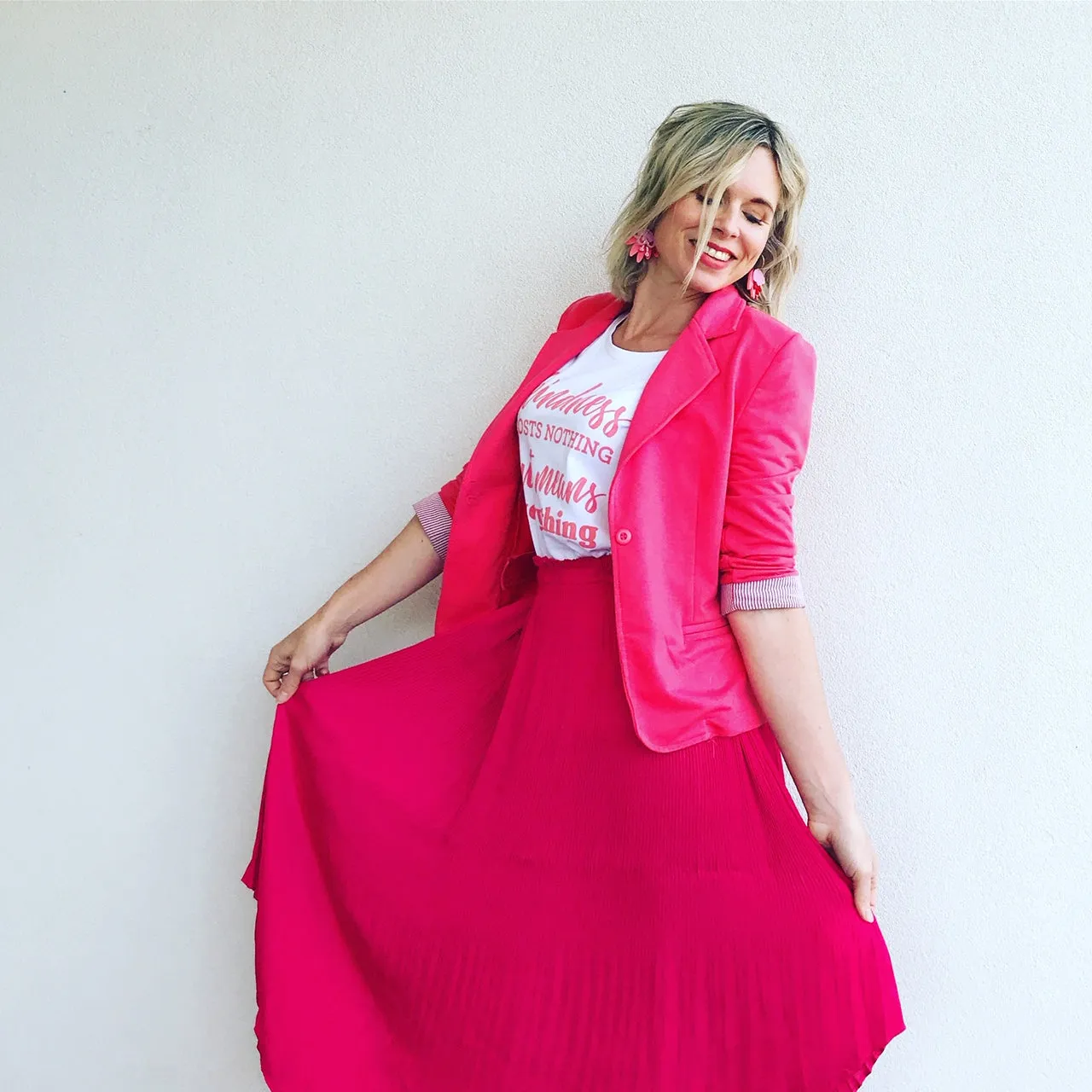 Pleated elastic waist skirt - cherry